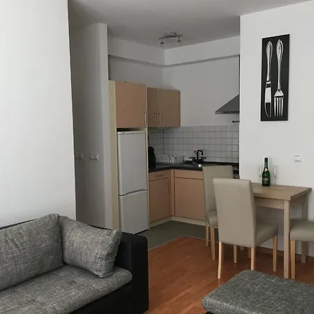 Adam's Apartment&free Parking